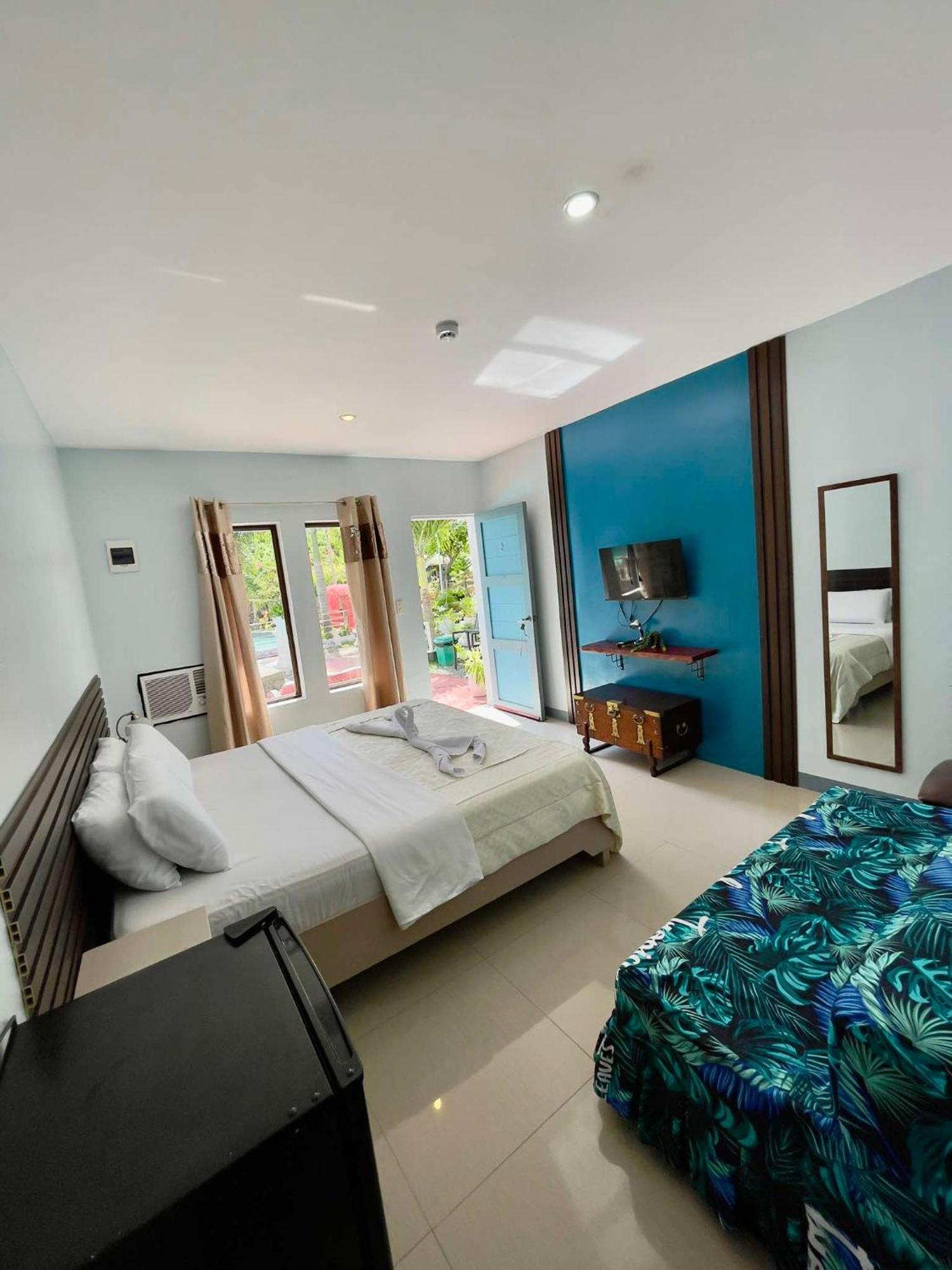 Little Rock Cebu Hotel Lapu-Lapu City Eksteriør billede