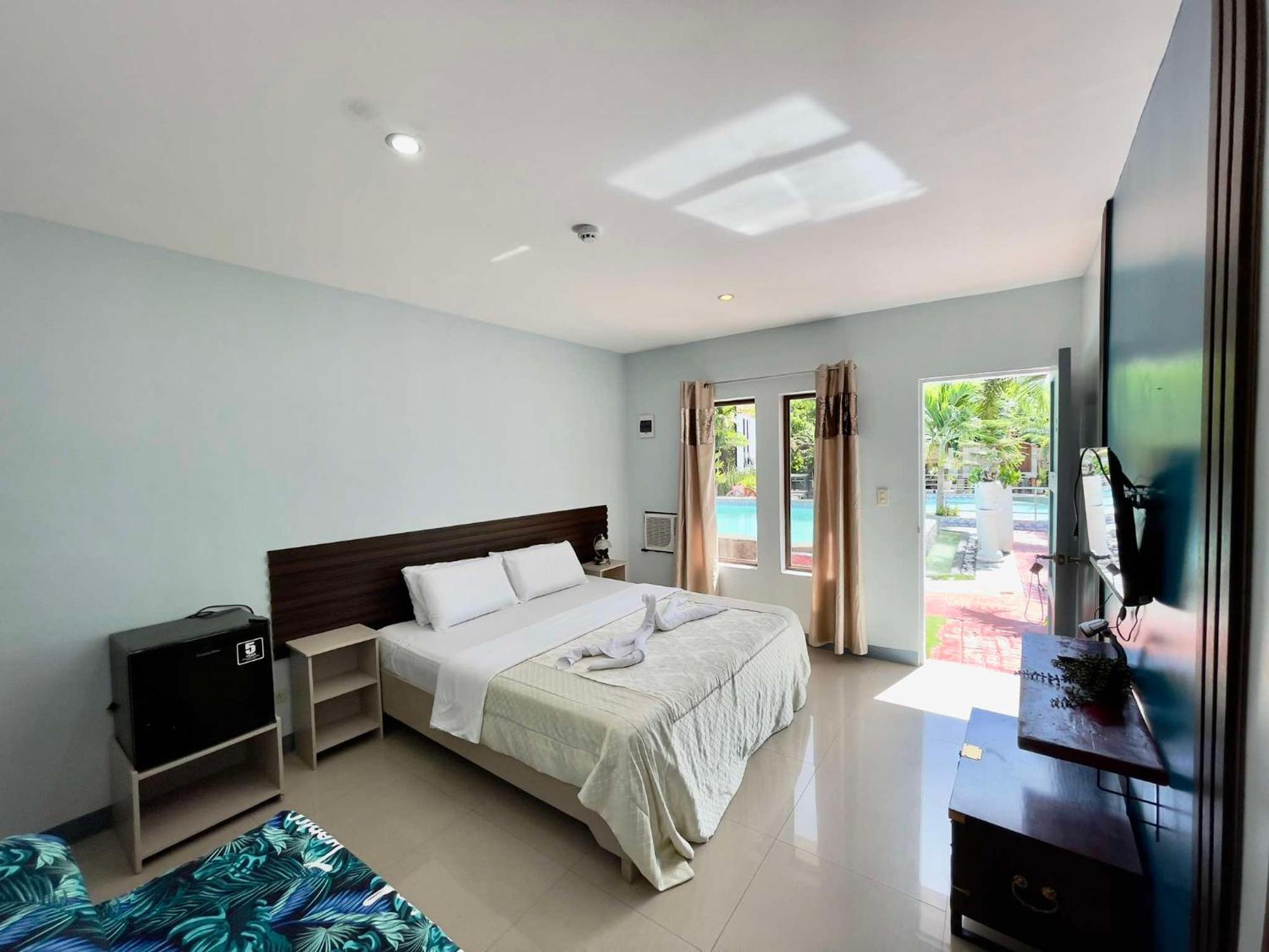 Little Rock Cebu Hotel Lapu-Lapu City Eksteriør billede